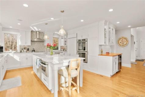 12 Signal Lane Westport CT 06880