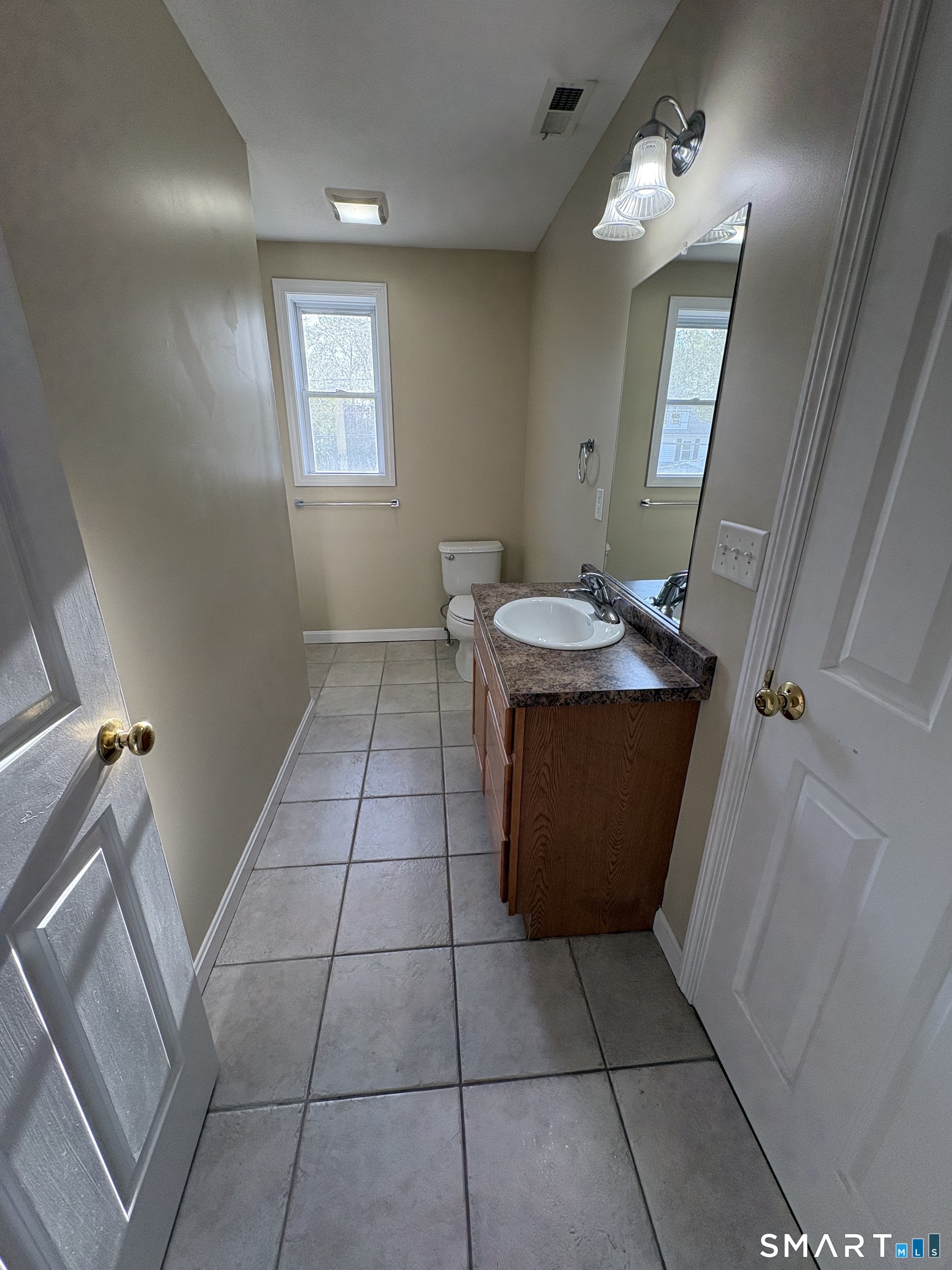 22 Ohear Avenue Enfield CT 06082