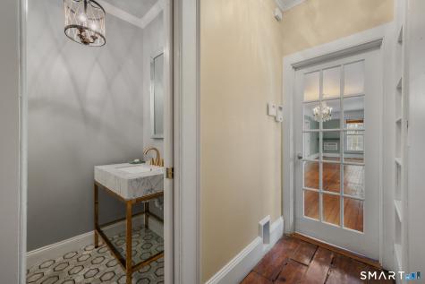 9 Lyme Street Old Lyme CT 06371