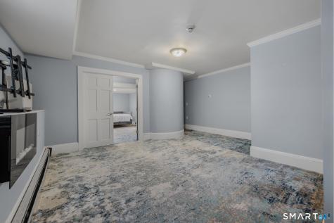 9 Lyme Street Old Lyme CT 06371