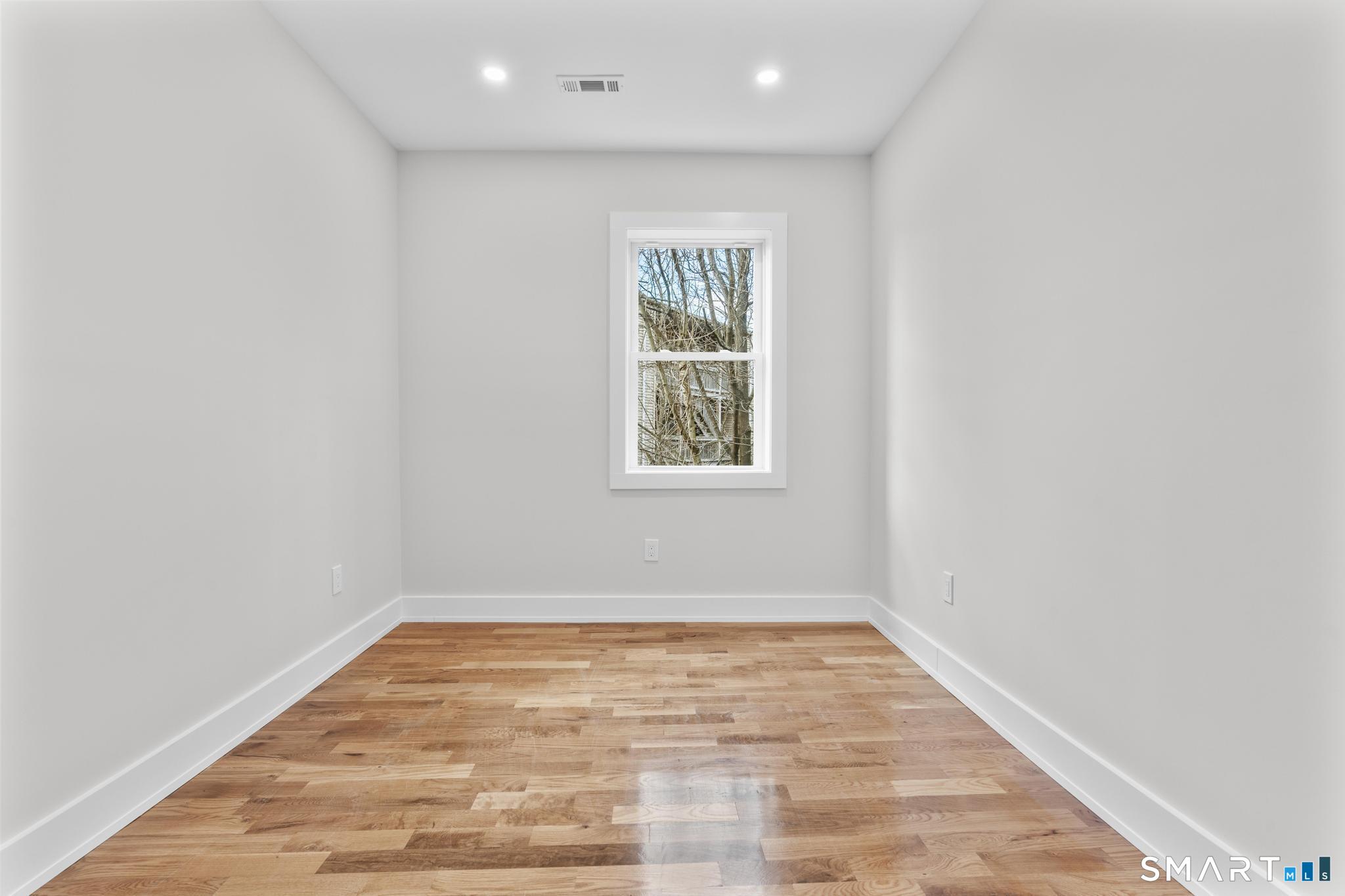 54 Plaza Avenue Waterbury CT 06710