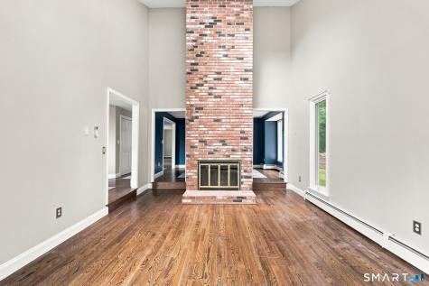 40 Rockledge Drive Avon CT 06001