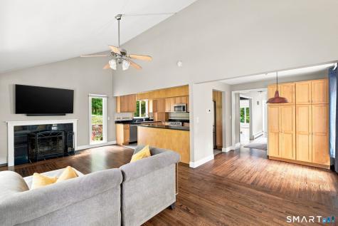 40 Rockledge Drive Avon CT 06001