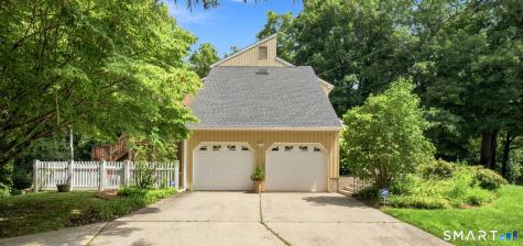 40 Rockledge Drive Avon CT 06001