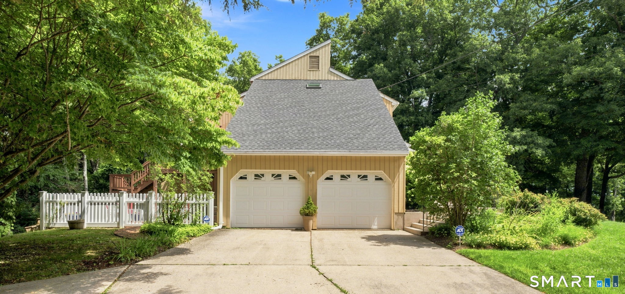 40 Rockledge Drive Avon CT 06001