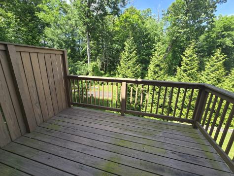 19 Oak Branch Drive Brookfield CT 06804