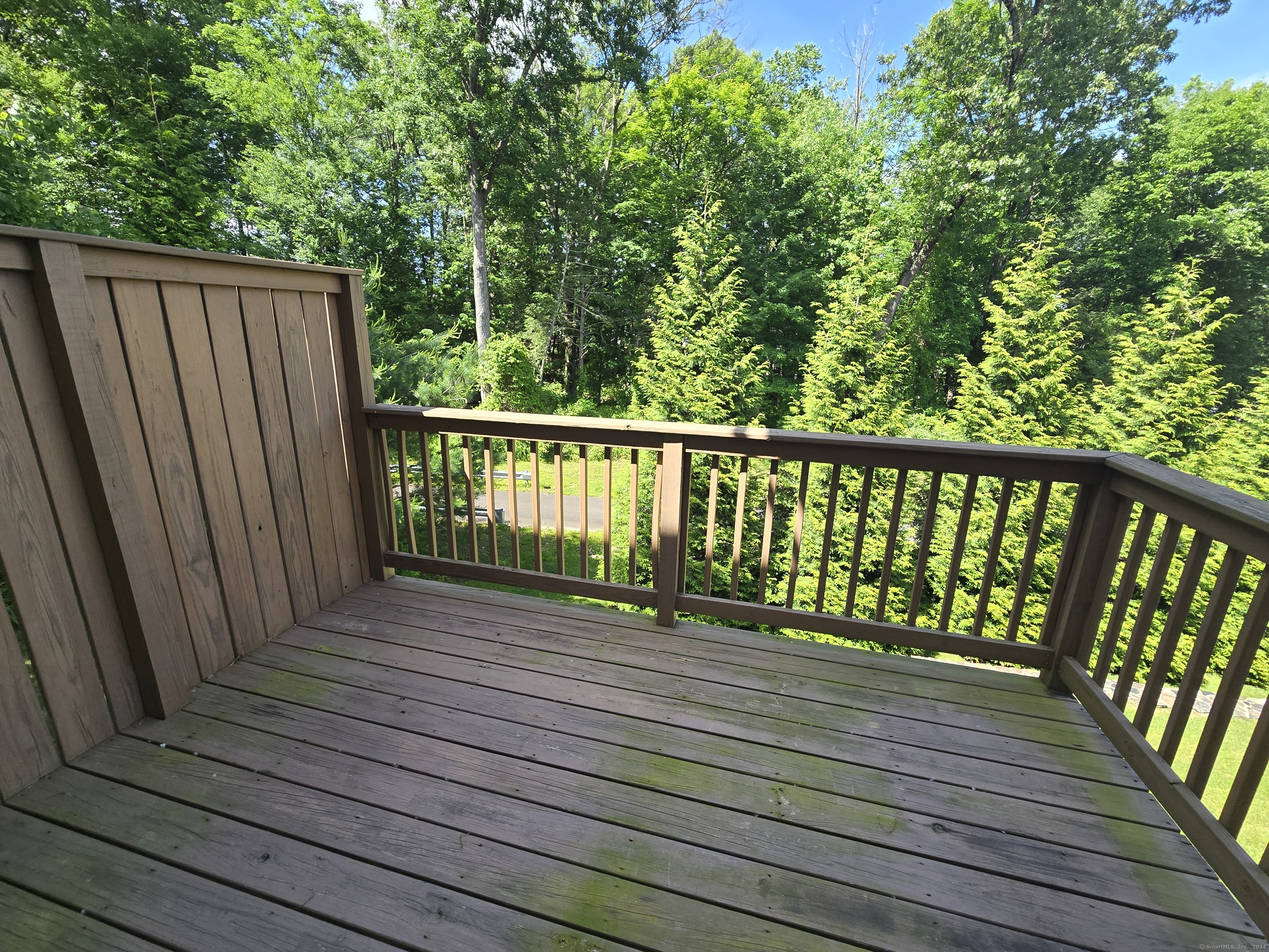 19 Oak Branch Drive Brookfield CT 06804