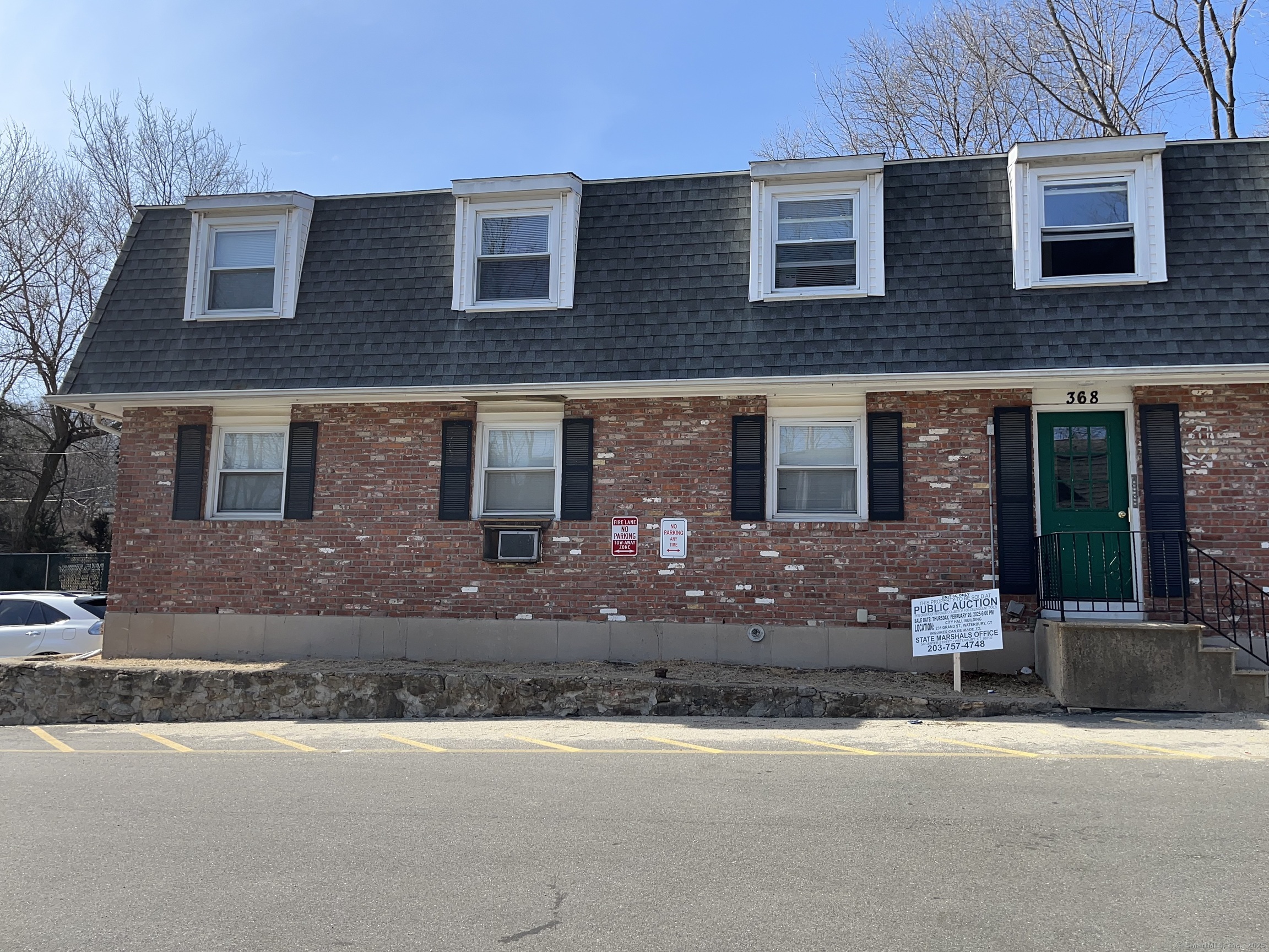 368 Colonial Avenue Waterbury CT 06704