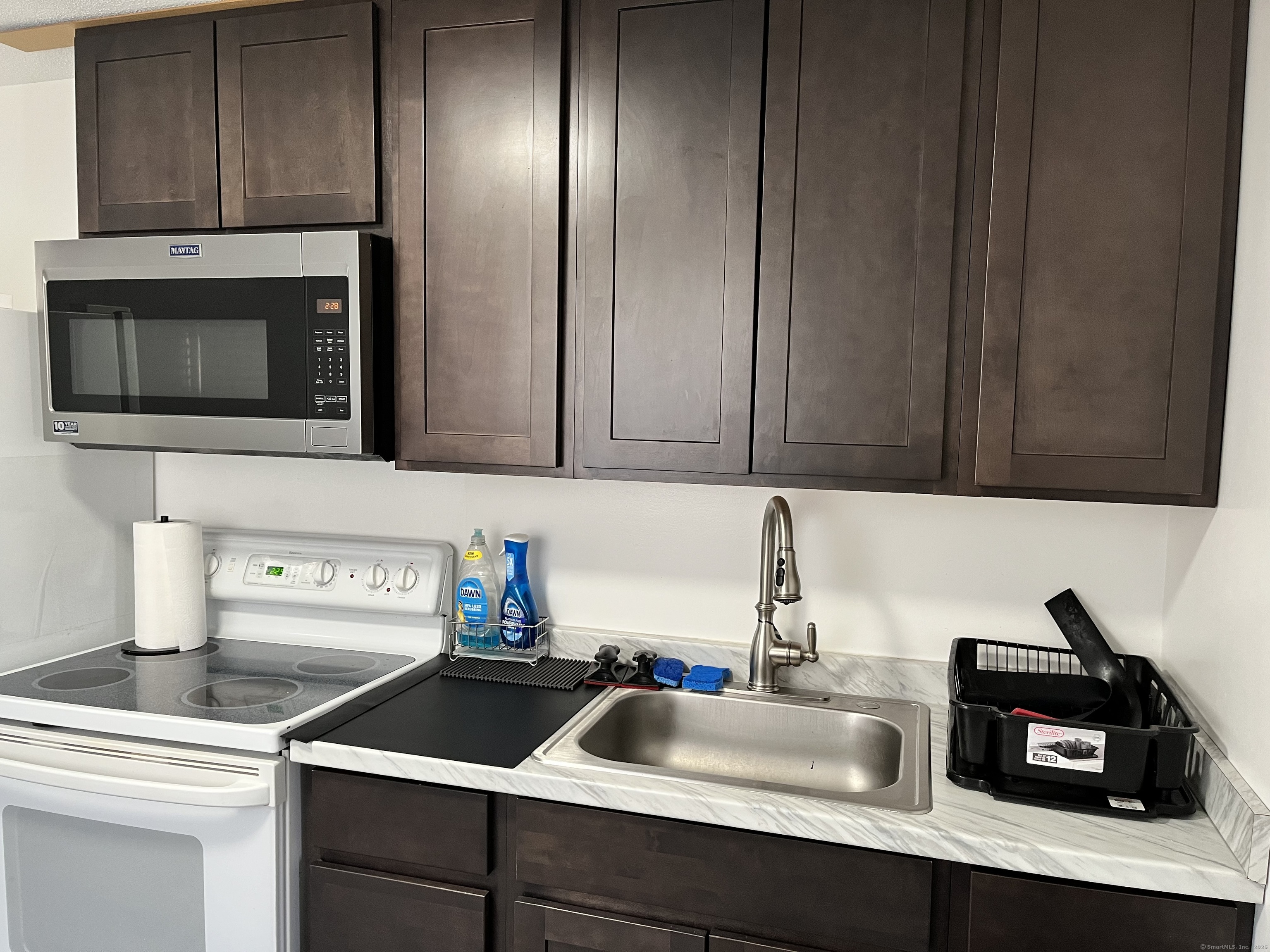 368 Colonial Avenue Waterbury CT 06704