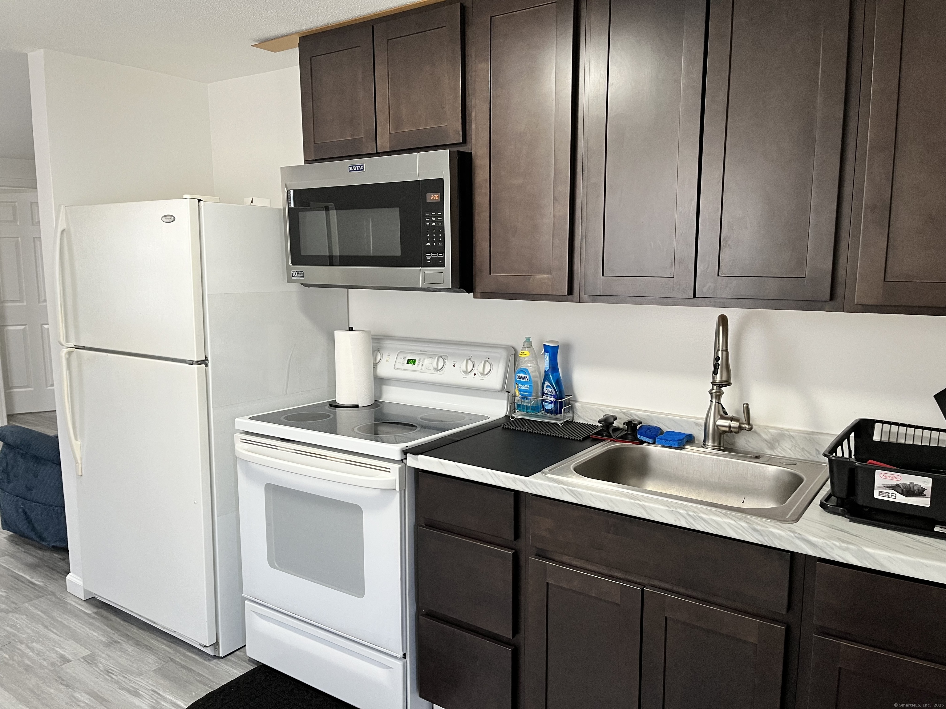 368 Colonial Avenue Waterbury CT 06704