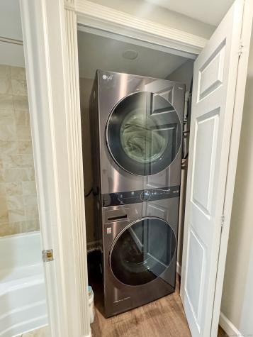 66 Nehantic Drive East Lyme CT 06357