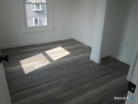 16 Winthrop Street Meriden CT 06451