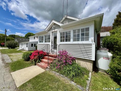 40 Portland Avenue Old Lyme CT 06371