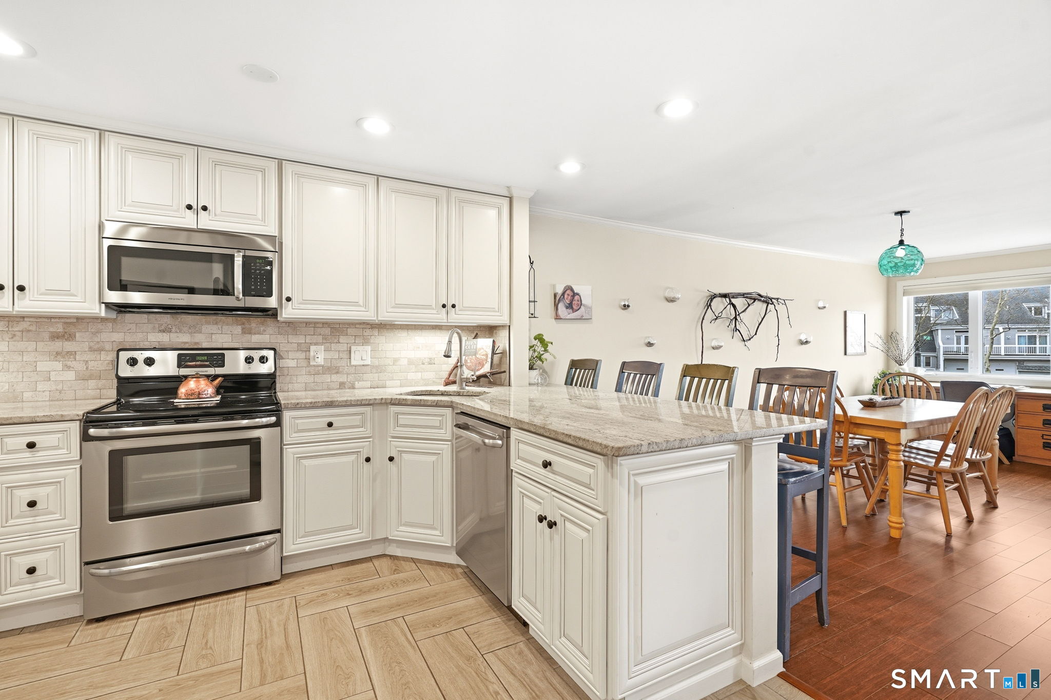216 Breakers Lane Stratford CT 06615