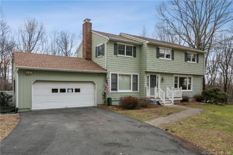 20 Fire Hill Lane Redding CT 06896