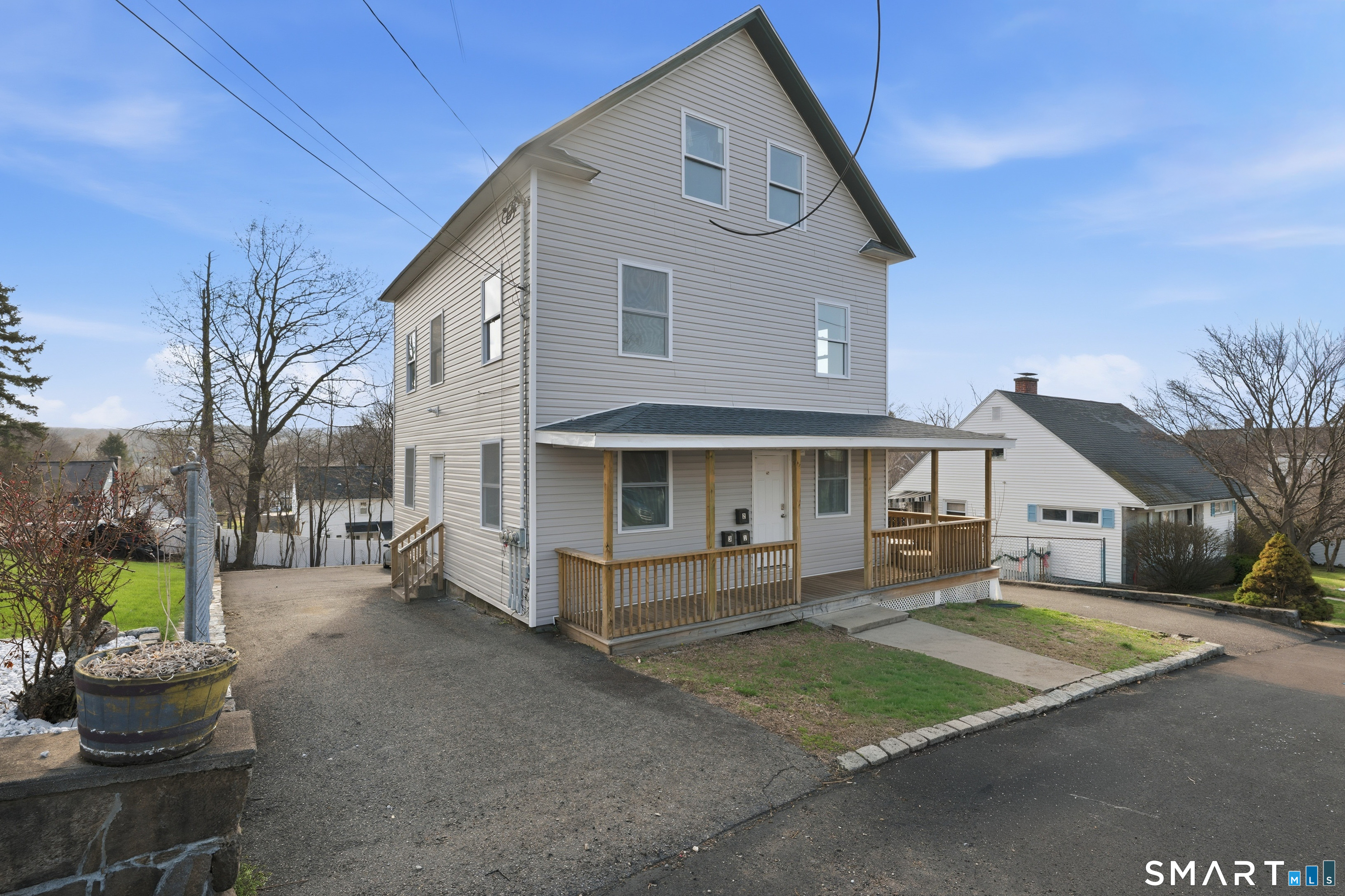 23 Dunn Avenue Naugatuck CT 06770