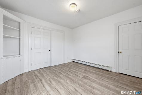 23 Dunn Avenue Naugatuck CT 06770