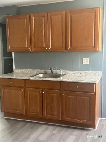 20 Lounsbury Avenue Waterbury CT 06706