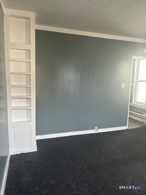 20 Lounsbury Avenue Waterbury CT 06706