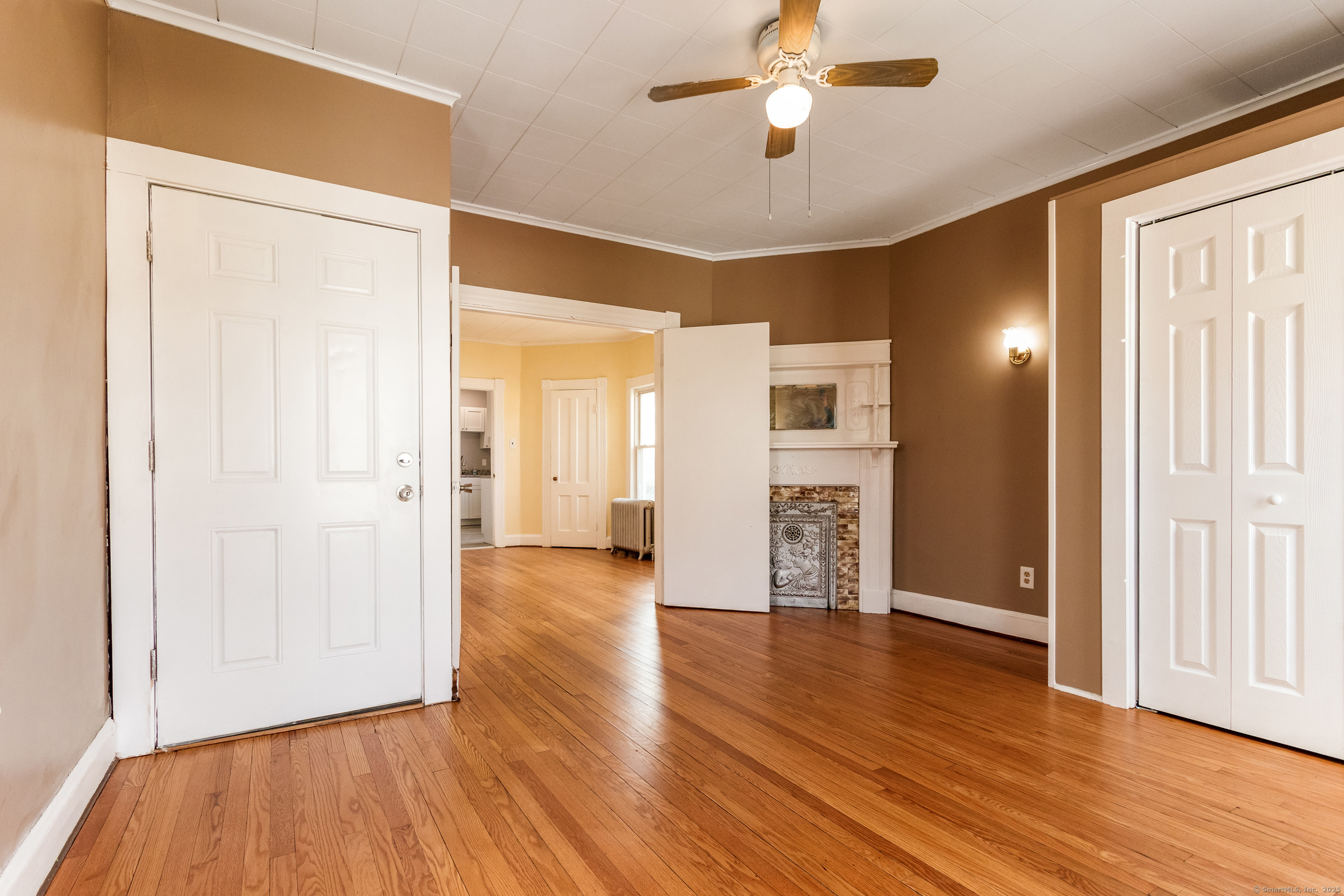 67 Avon Avenue Waterbury CT 06708