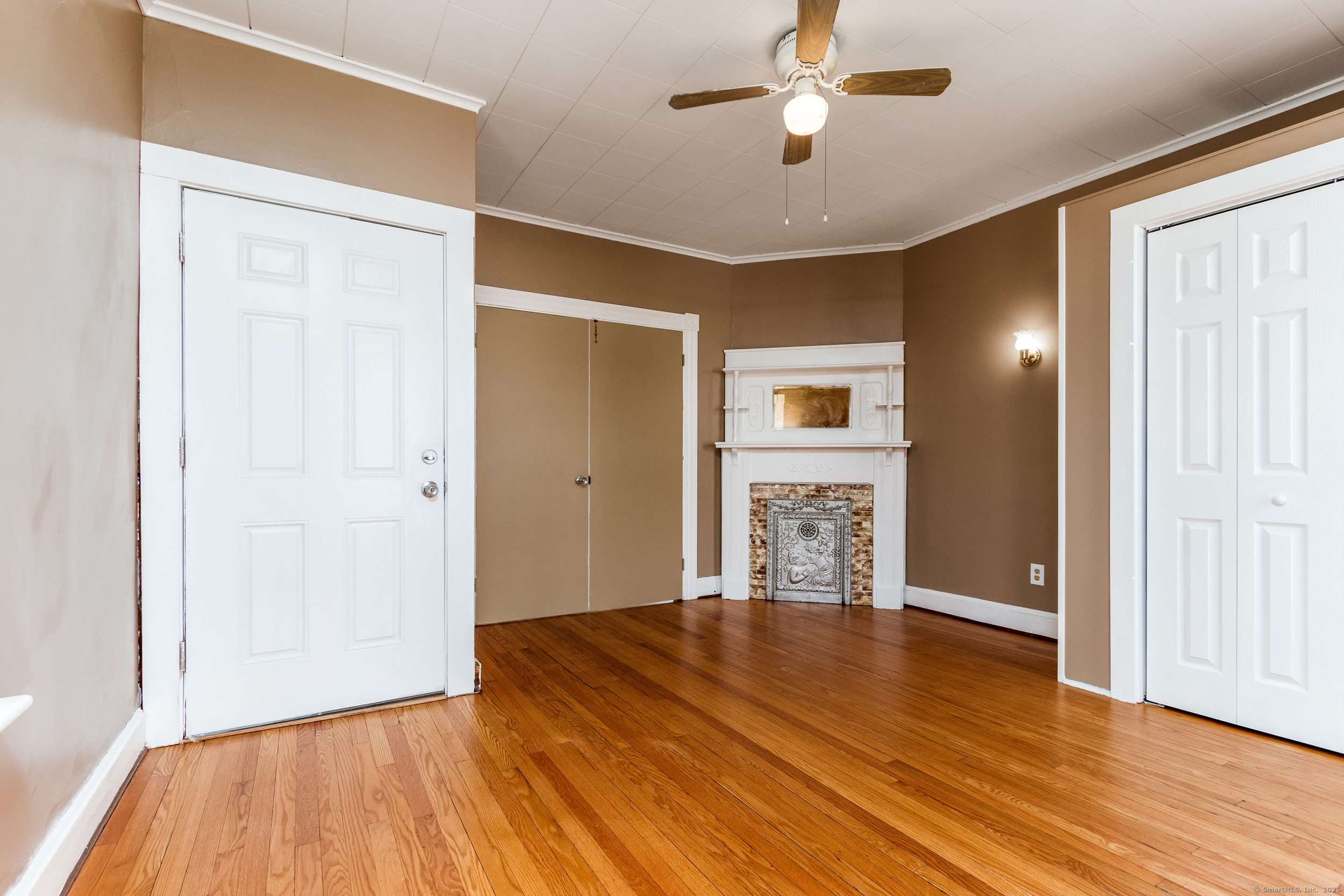 67 Avon Avenue Waterbury CT 06708