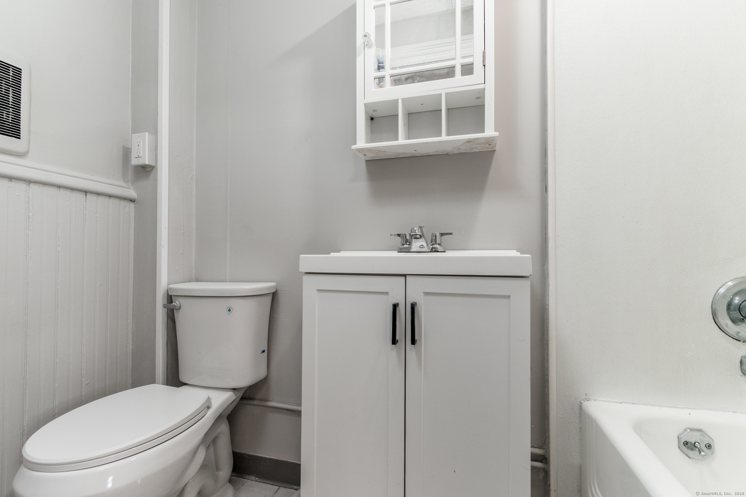 67 Avon Avenue Waterbury CT 06708