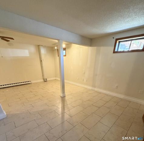 33 River Street Windsor CT 06095