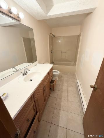 33 River Street Windsor CT 06095