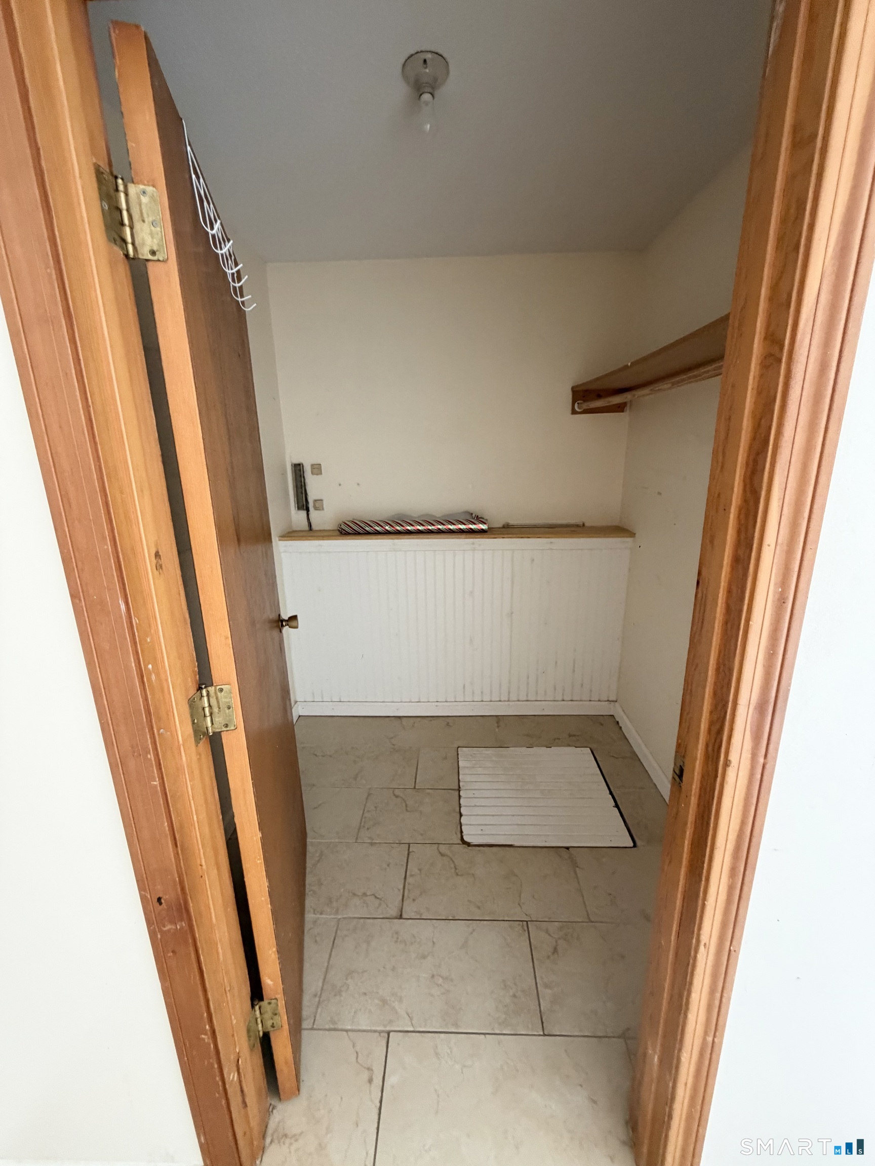 33 River Street Windsor CT 06095