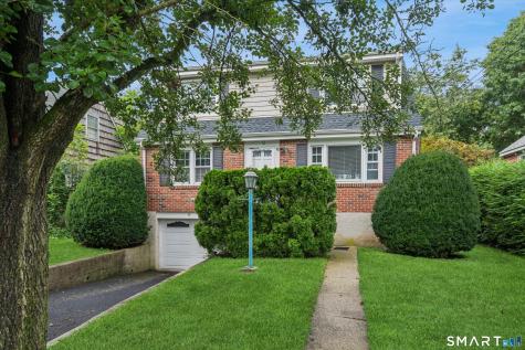 32 Hollow Wood Lane Greenwich CT 06831
