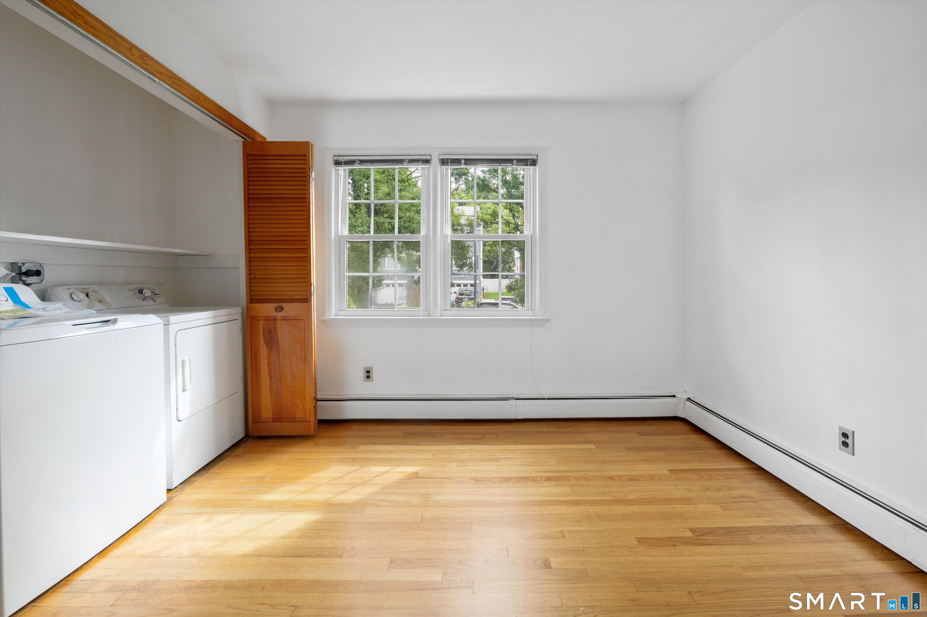 32 Hollow Wood Lane Greenwich CT 06831