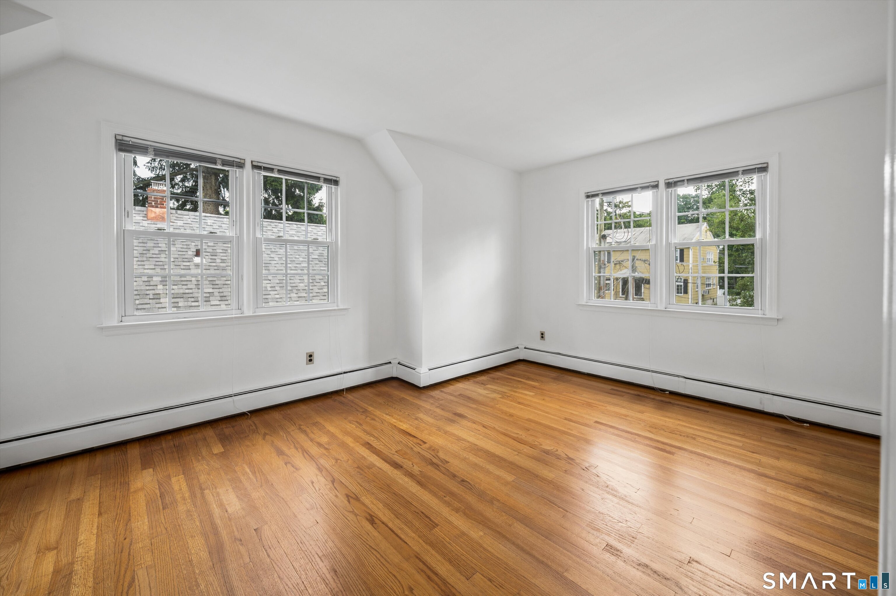 32 Hollow Wood Lane Greenwich CT 06831
