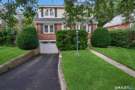 32 Hollow Wood Lane Greenwich CT 06831