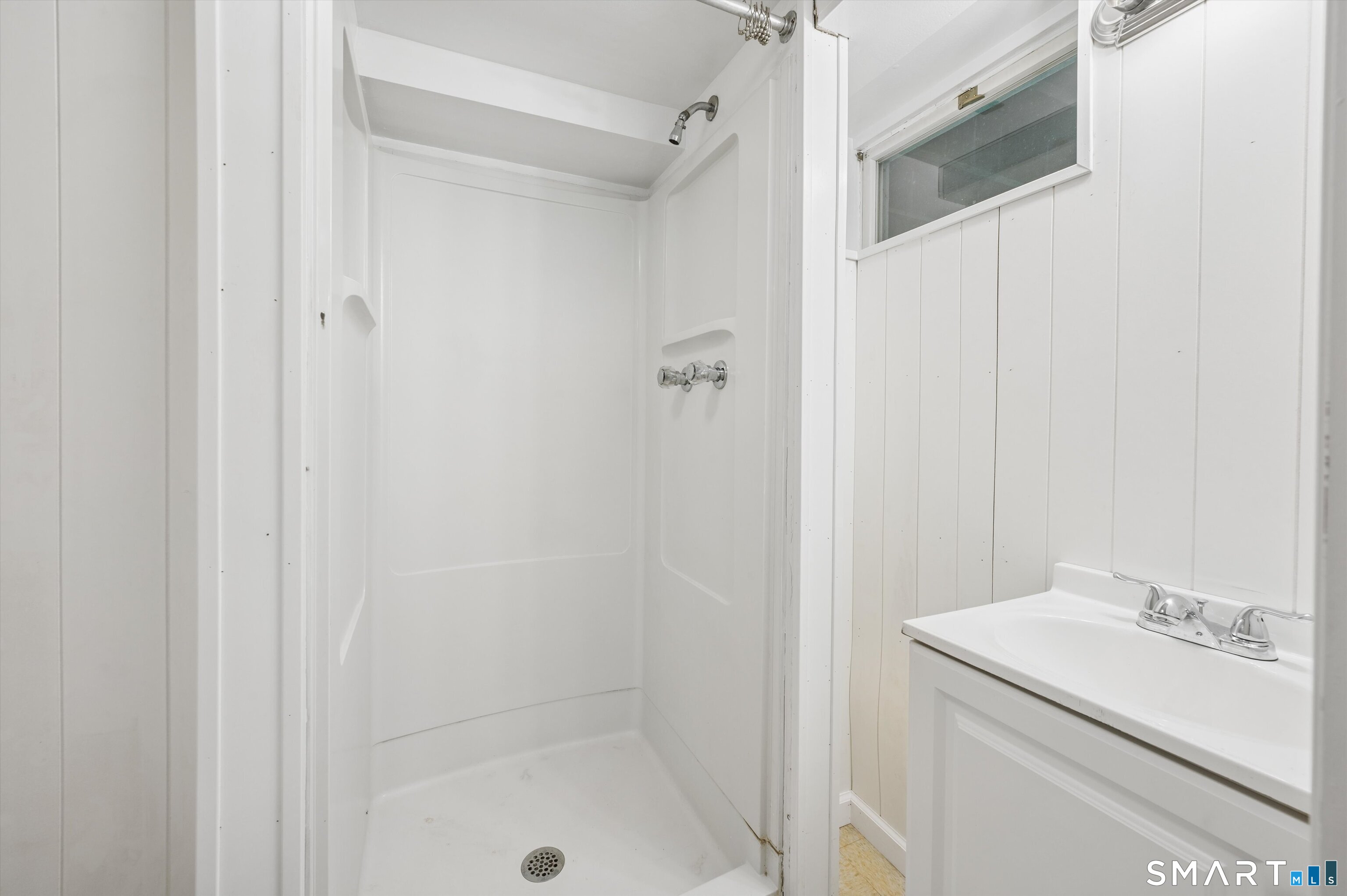 32 Hollow Wood Lane Greenwich CT 06831