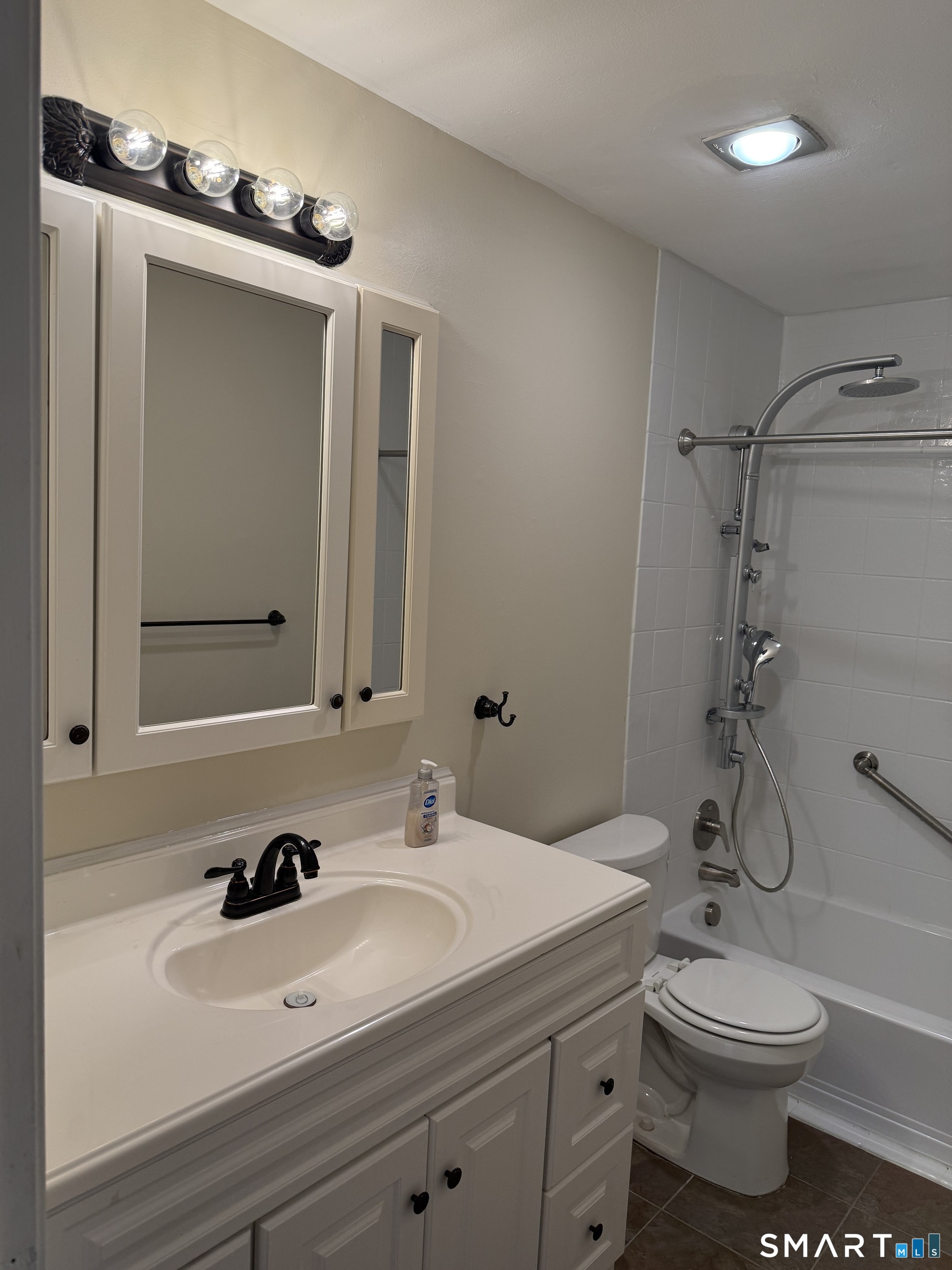 2306 Cromwell Hills Drive Cromwell CT 06416