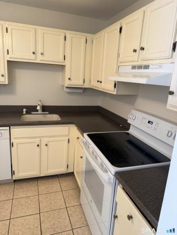 2306 Cromwell Hills Drive Cromwell CT 06416