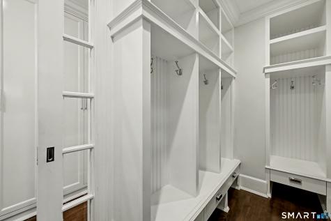 30 Brookridge Drive Greenwich CT 06830