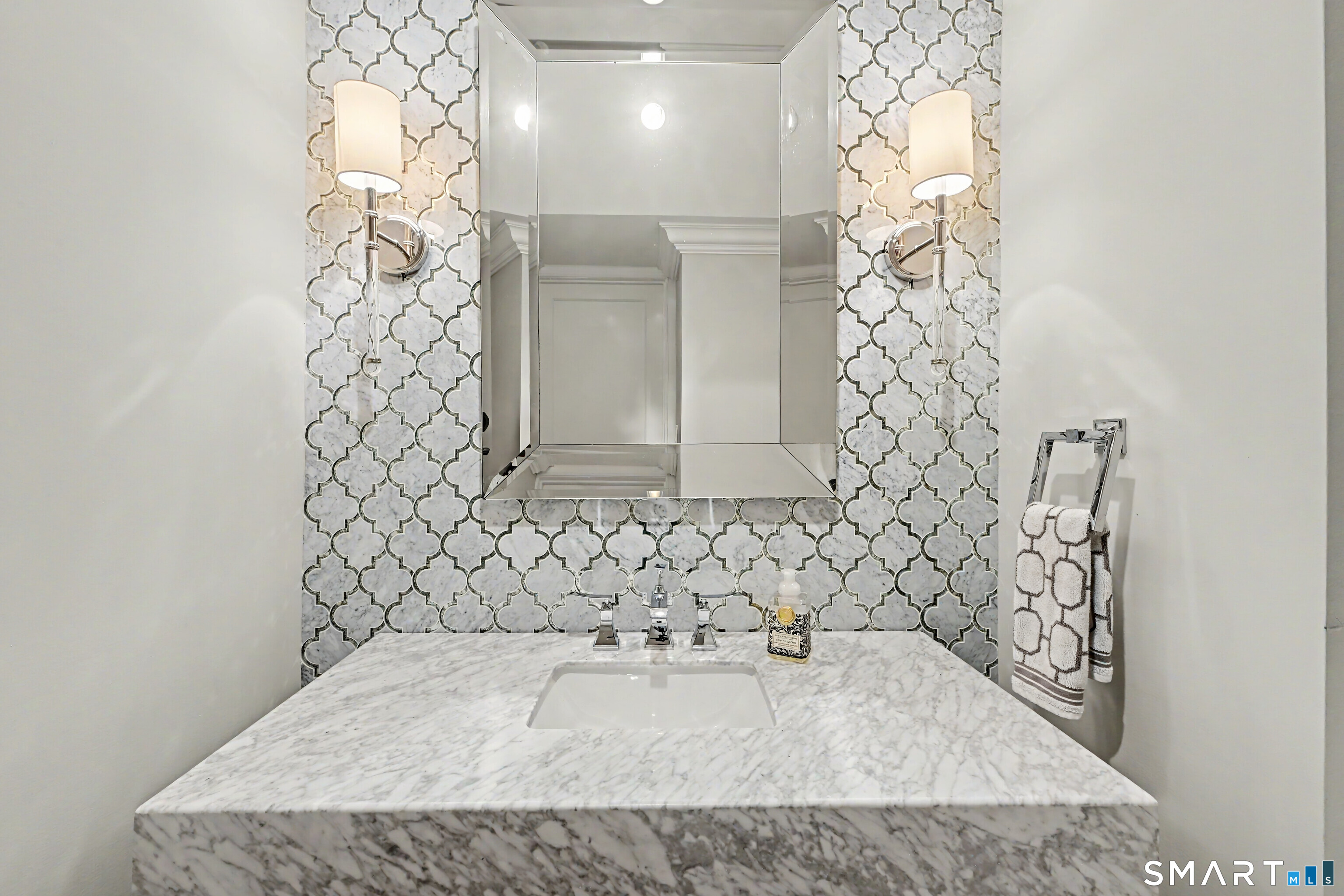 30 Brookridge Drive Greenwich CT 06830