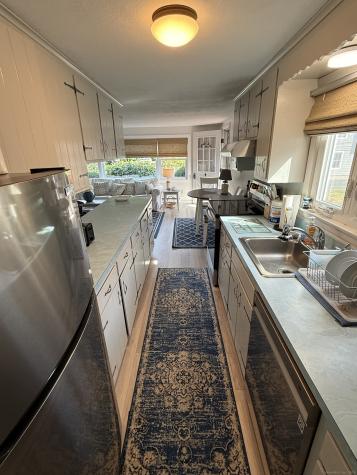 2 Reed Avenue Waterford CT 06385