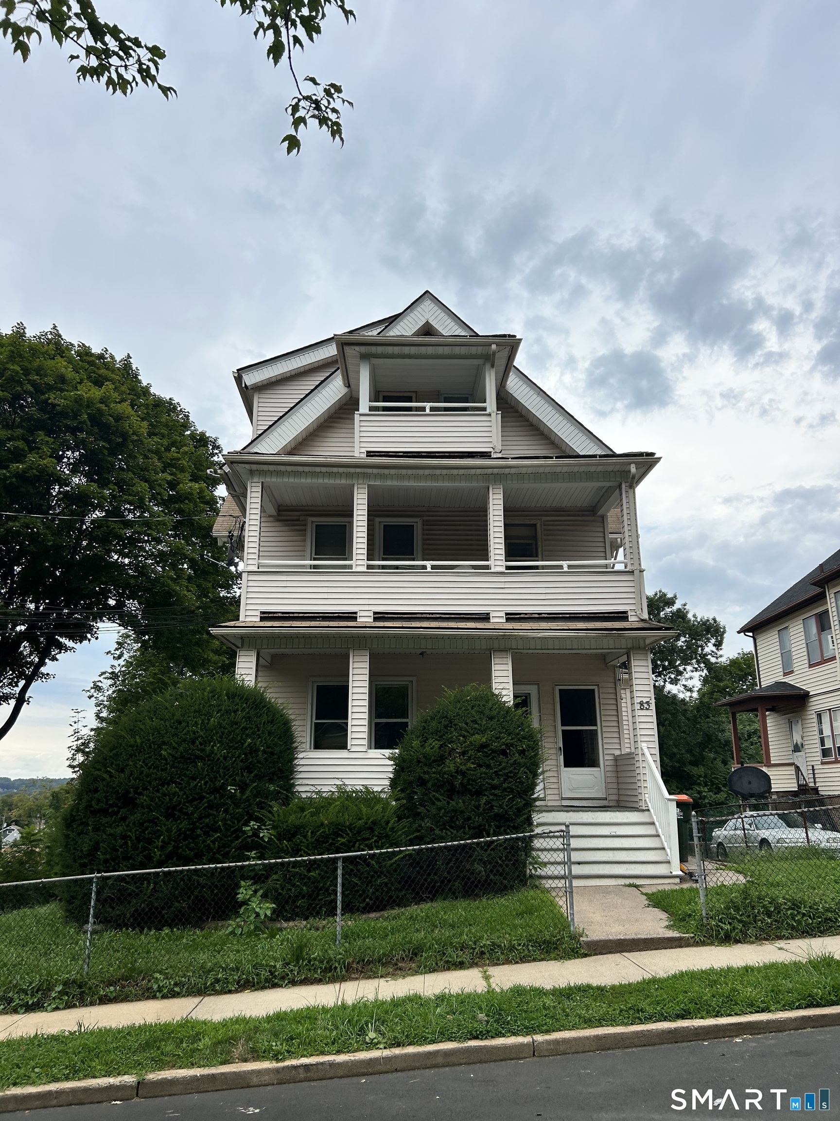 83 Pleasant Street Meriden CT 06450