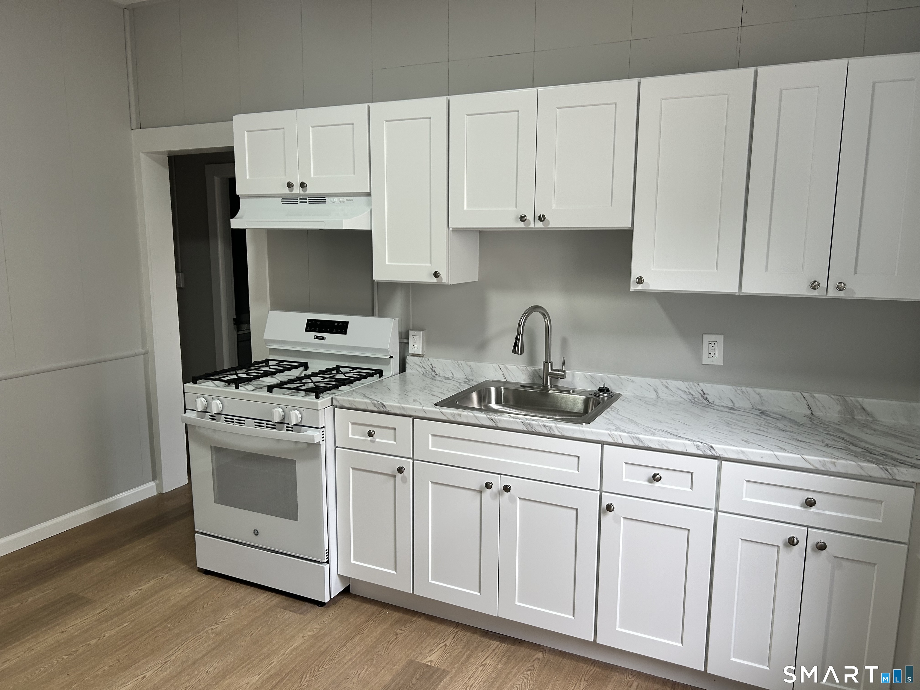 83 Pleasant Street Meriden CT 06450