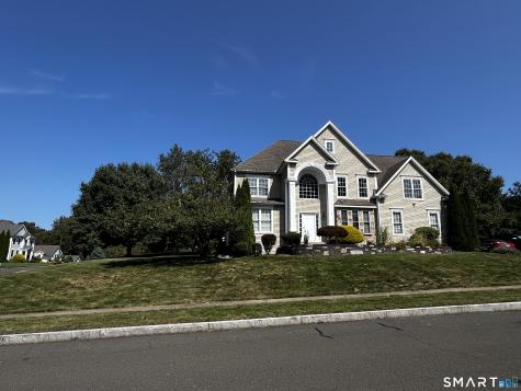 9 Trevor Court Manchester CT 06040