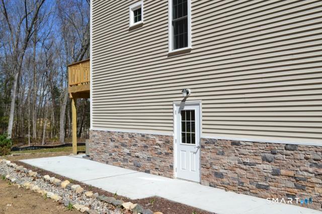 18 Oak Branch Drive Brookfield CT 06804
