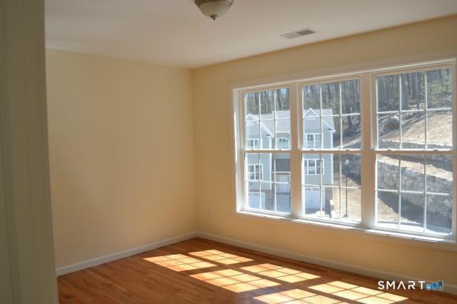 18 Oak Branch Drive Brookfield CT 06804