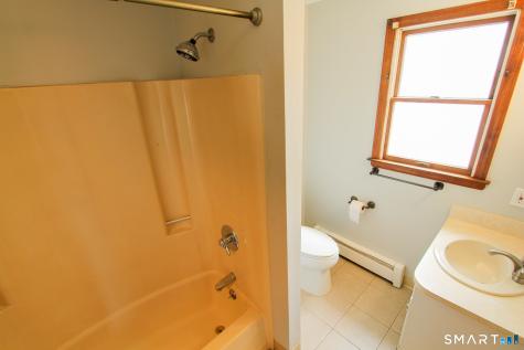 17 Pinehurst Avenue New Britain CT 06053