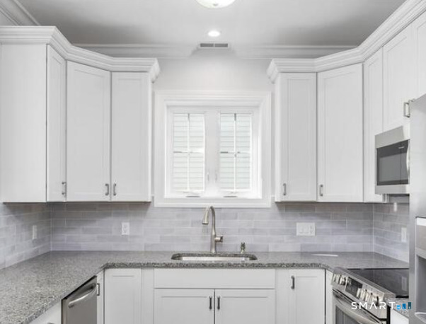 995 Reef Road Fairfield CT 06824