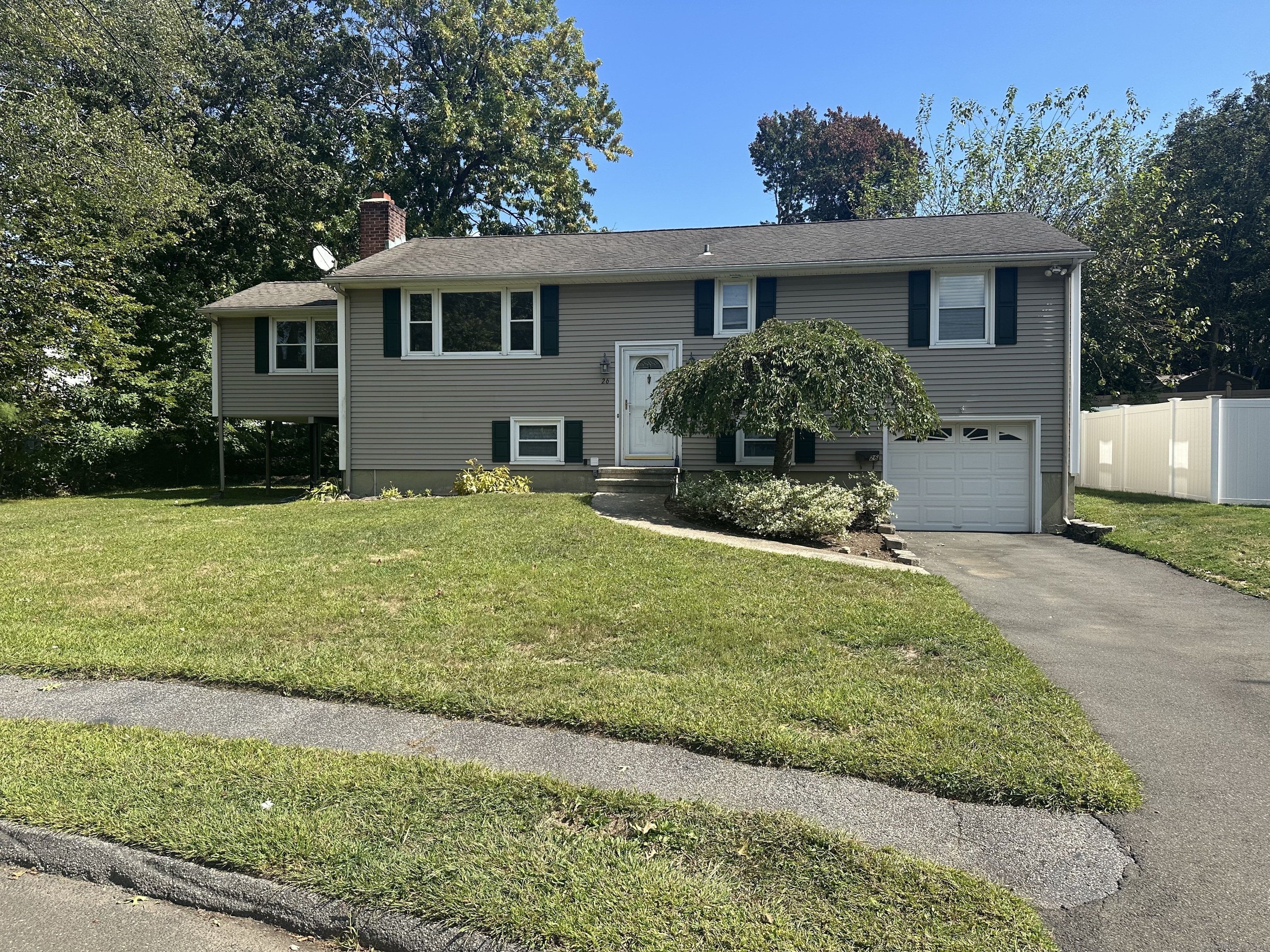 26 Macintosh Road Norwalk CT 06851