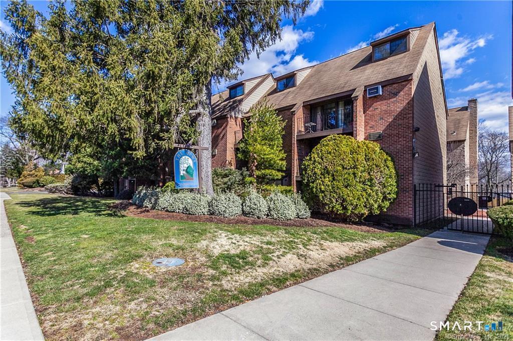 42 North Main Street West Hartford CT 06107