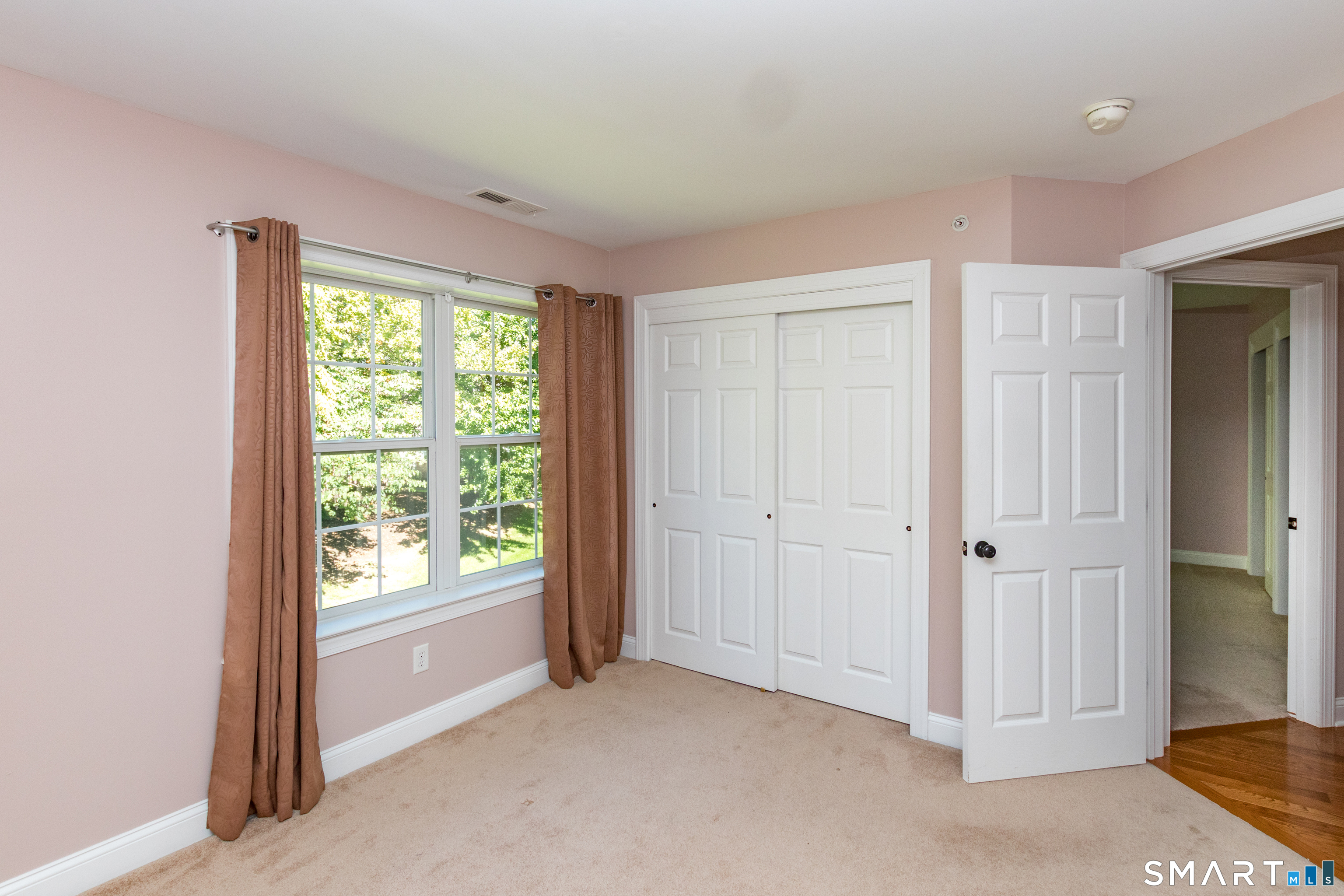 14 Last Leaf Circle Windsor CT 06095