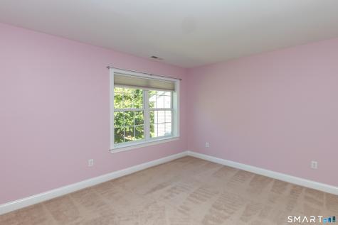 14 Last Leaf Circle Windsor CT 06095